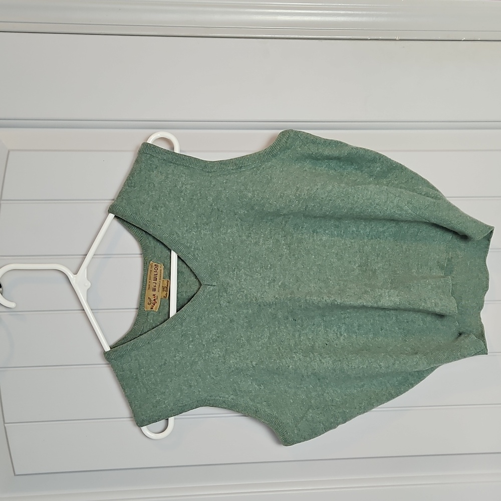 Green Sleeveless Wool Sweater Vest